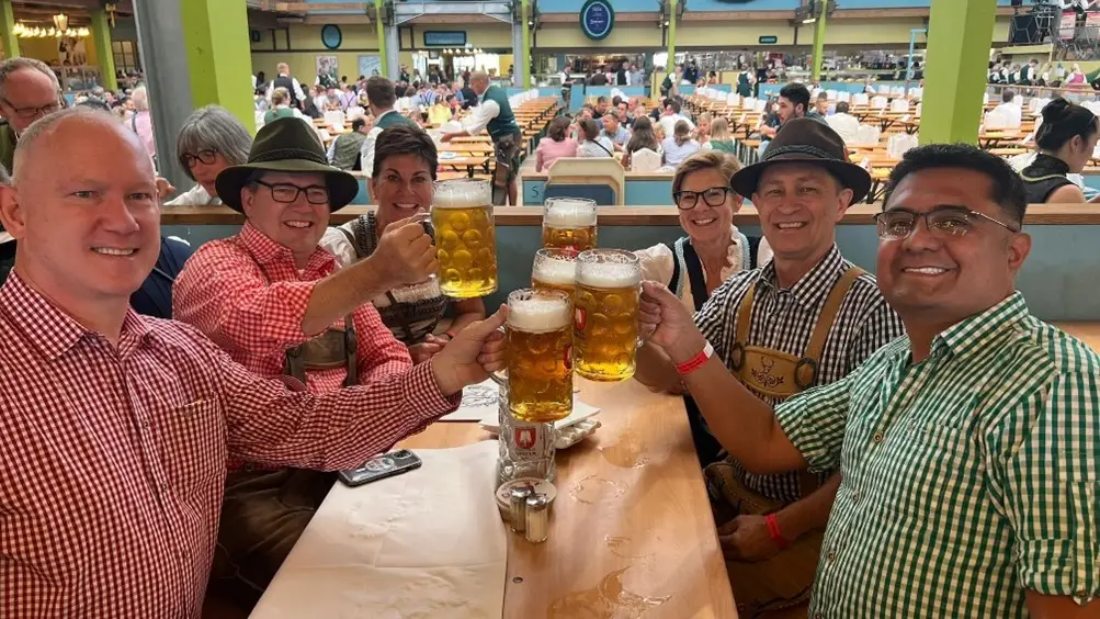 Review-Photo-David (1)